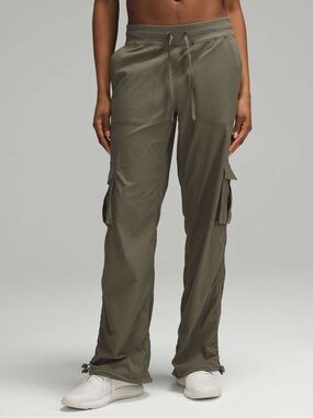 Lululemon Dance Studio Relaxed-Fit Mid-Rise Cargo Pant size small army green